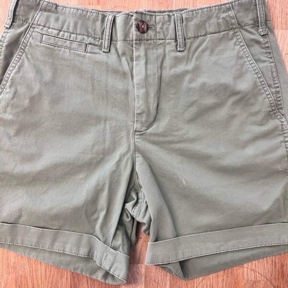 💚GAP 5” SHORT